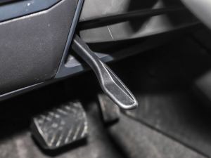 2022A3L Limousine 35 TFSI r\ п؅^