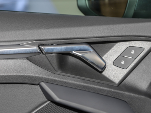 2022A3L Limousine 35 TFSI r\ п؅^