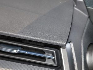 2022A3L Limousine 35 TFSI r\ п؅^