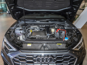 2022A3L Limousine 35 TFSI r\ lәC