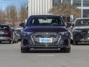 2022A3L Limousine 35 TFSI A\ ǰ