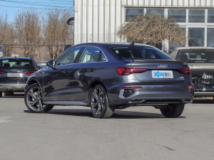 2022A3L Limousine 35 TFSI A\ 45