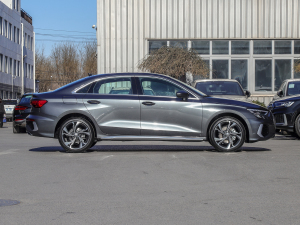 2022A3L Limousine 35 TFSI A\ ȣң