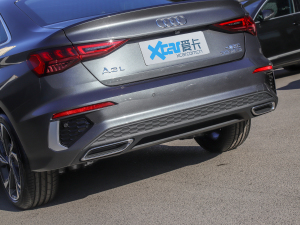 2022A3L Limousine 35 TFSI A\ ^