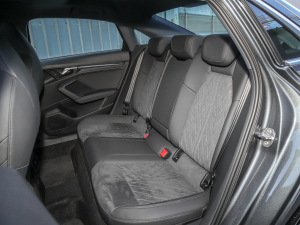 2022A3L Limousine 35 TFSI A\ 