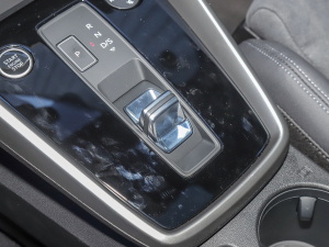 2022A3L Limousine 35 TFSI A\ QU