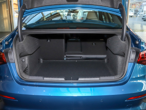 2022A3L Limousine 35 TFSI A g