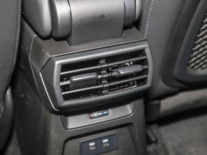 2022A3L Limousine 35 TFSI A п؅^