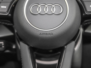 2022A3L Limousine 35 TFSI A п؅^