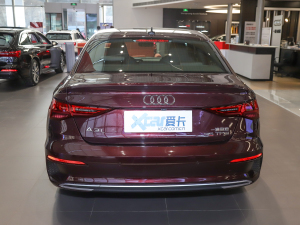 2022A(y)3L Limousine 35 TFSI r 	