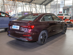 2022A(y)3L Limousine 35 TFSI r Һ45