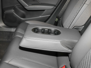 2022A(y)3L Limousine 35 TFSI r 