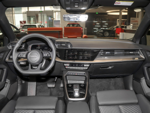 2022A(y)3L Limousine 35 TFSI r (ni)ȫ