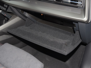 2022A3L Limousine 35 TFSI RS׼ȼ 