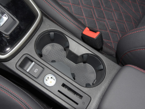 2022A3L Limousine 35 TFSI RS׼ȼ ǰű