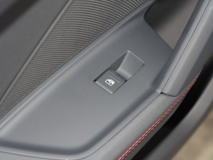 2022A3L Limousine 35 TFSI RS׼ȼ ܇ƅ^