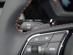 2022A(y)3L Limousine 35 TFSI RS׼ȼ п؅^(q)