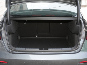 2022A3L Limousine 35 TFSI r g