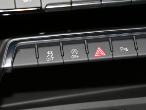 2022A(y)3L Limousine 35 TFSI r п؅^(q)