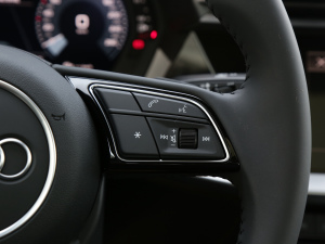 2022A(y)3L Limousine 35 TFSI r п؅^(q)