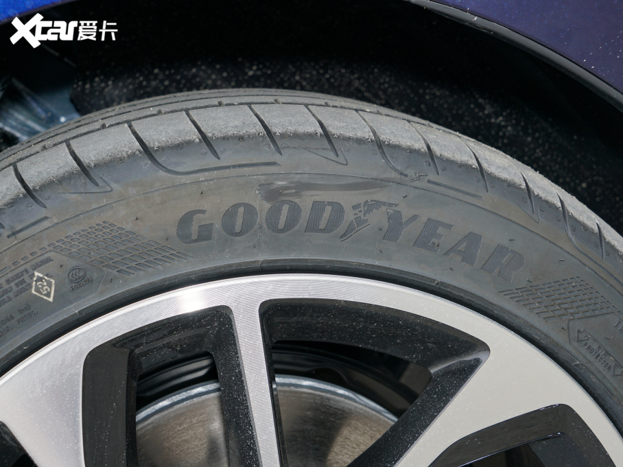 2022WA3 Sportback 35 TFSI Mȡ\