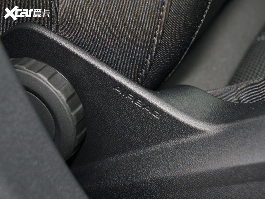 2022WA3 Sportback 35 TFSI M(jn)ȡ\