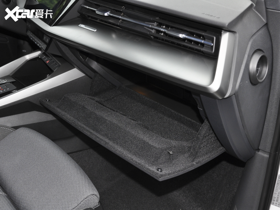 2022?yun)WA3 Sportback 35 TFSI M(jn)ȡ