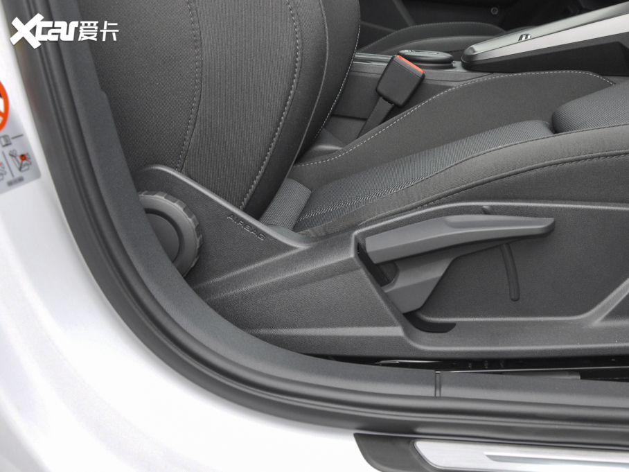 2022?yun)WA3 Sportback 35 TFSI M(jn)ȡ