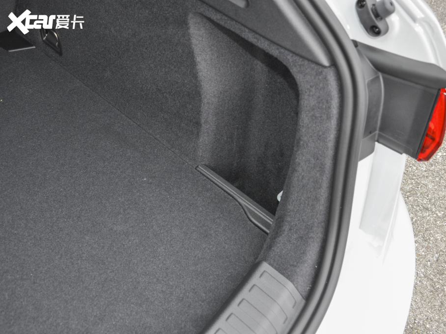 2022WA3 Sportback 35 TFSI Mȡ