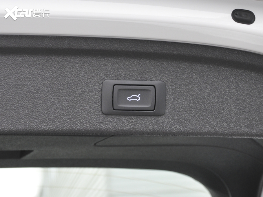 2022WA3 Sportback 35 TFSI Mȡ