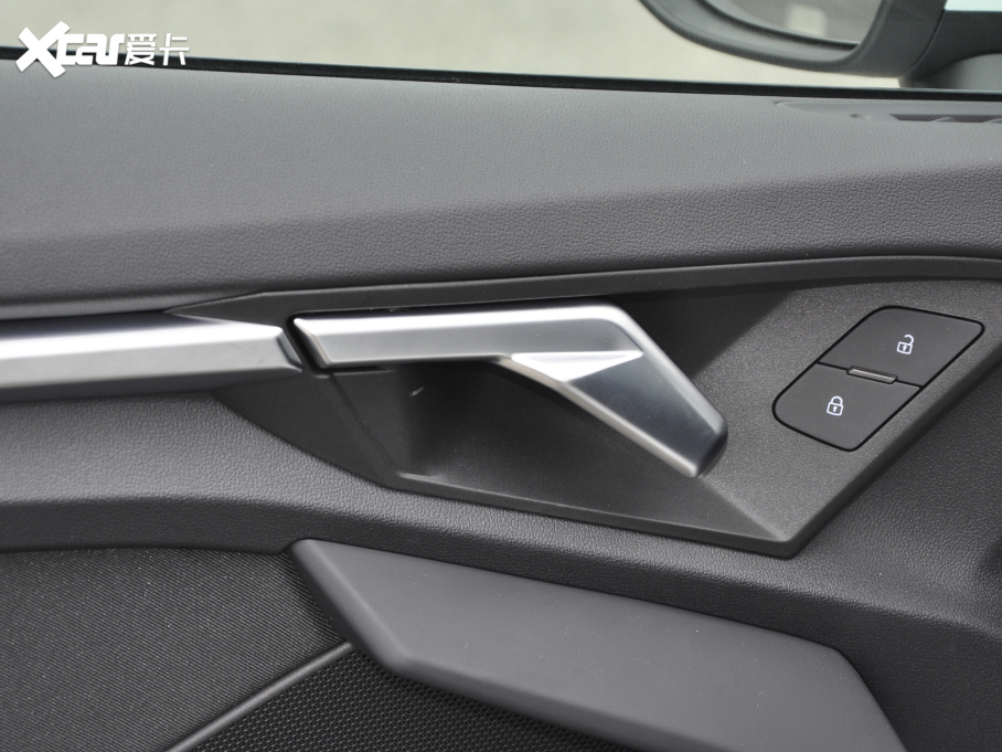 2022WA3 Sportback 35 TFSI Mȡ