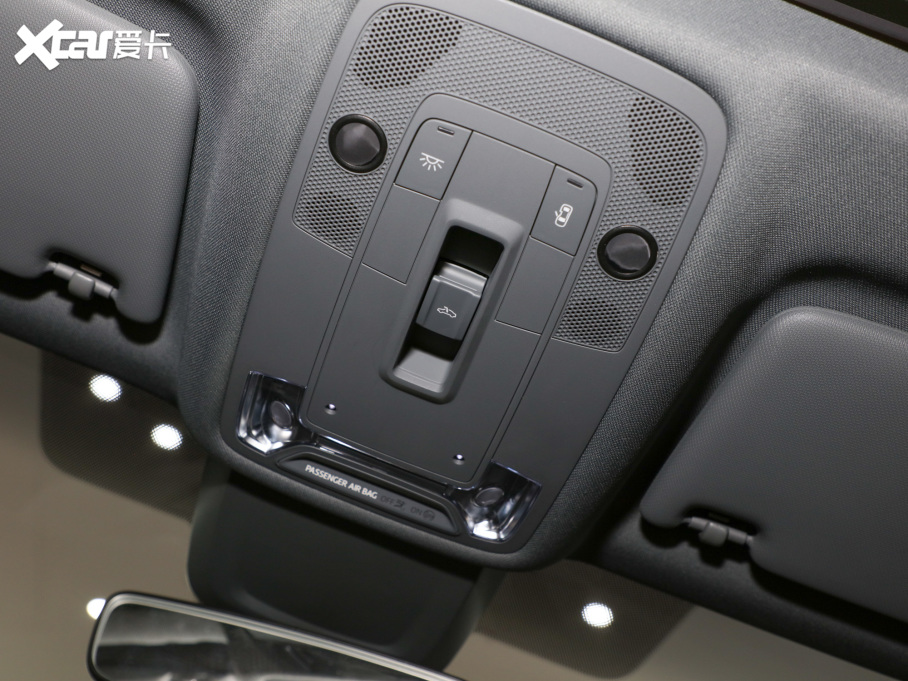 2022��W��A3 Sportback 35 TFSI �r���\����