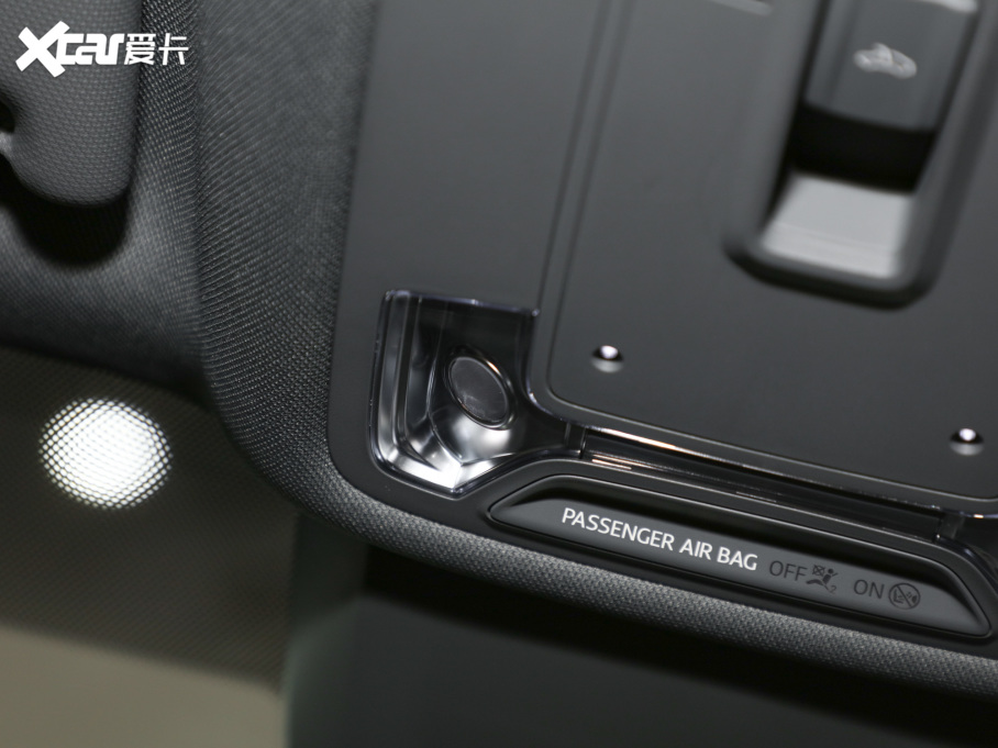 2022��W��A3 Sportback 35 TFSI �r���\����