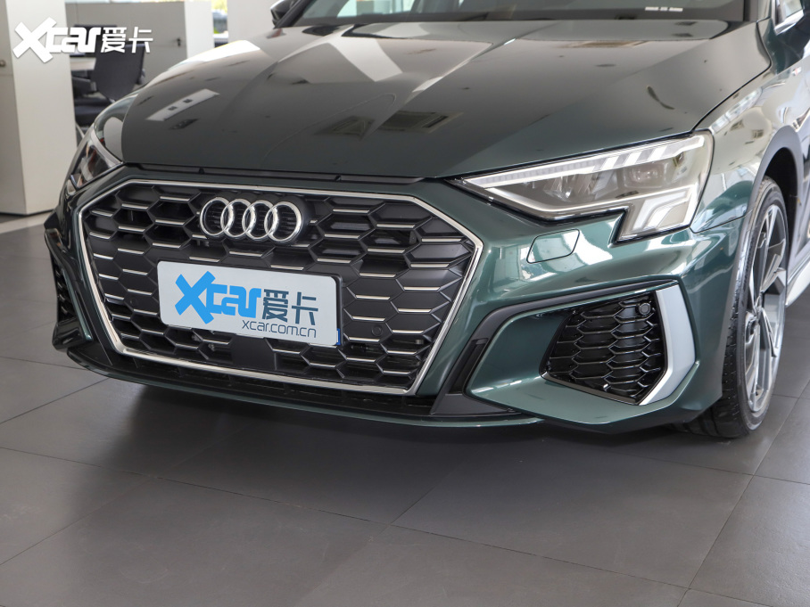 2022WA3 Sportback 35 TFSI A\(yn)