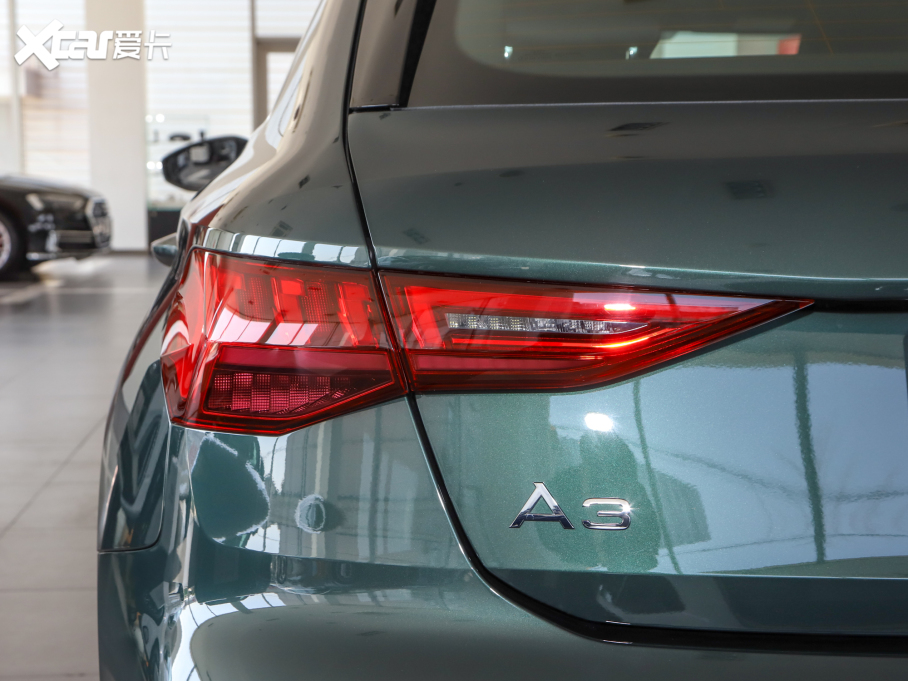 2022WA3 Sportback 35 TFSI A\