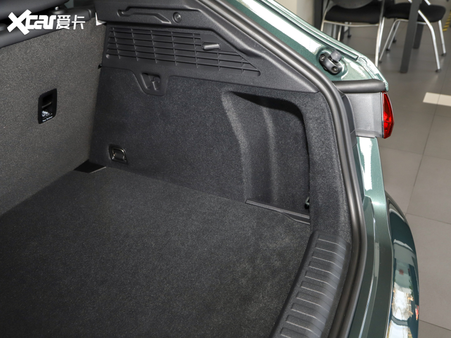 2022WA3 Sportback 35 TFSI A\