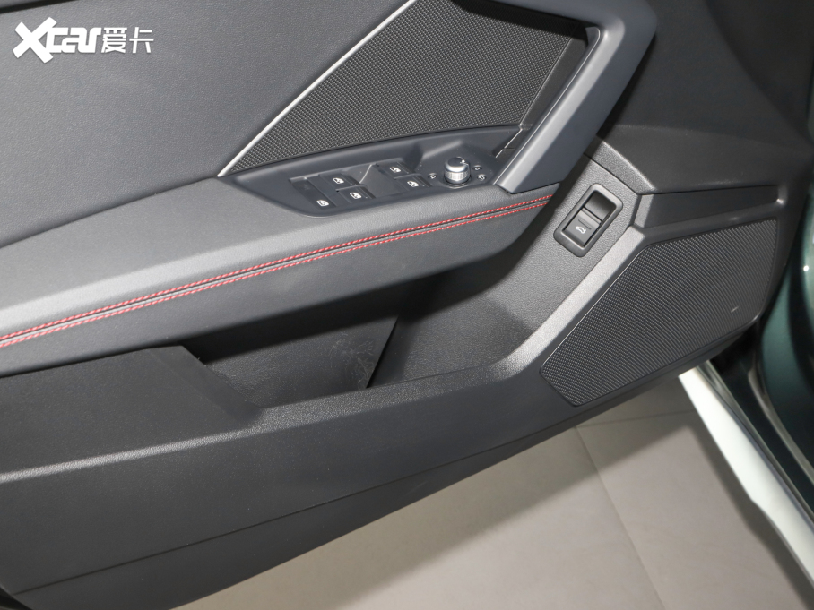 2022WA3 Sportback 35 TFSI A\