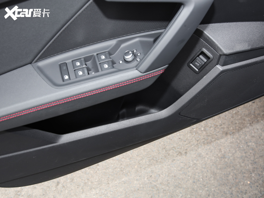 2022WA3 Sportback 35 TFSI RS׼ȼ