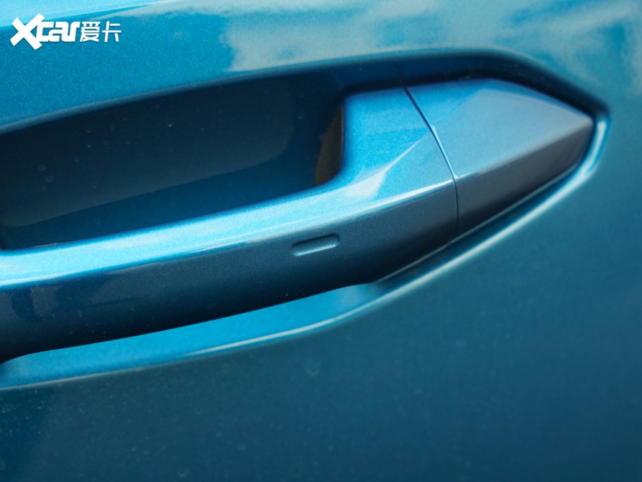 2022WA3 Sportback 35 TFSI r