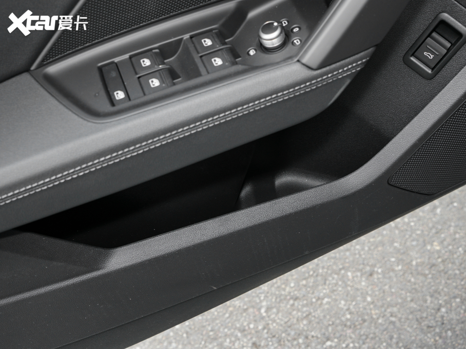 2022WA3 Sportback 35 TFSI r