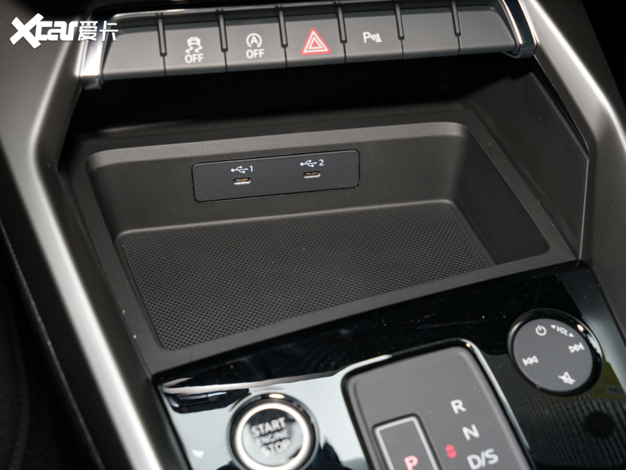 2022WA3 Sportback 35 TFSI r