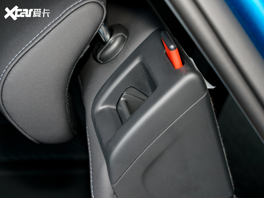 2022WA3 Sportback 35 TFSI r