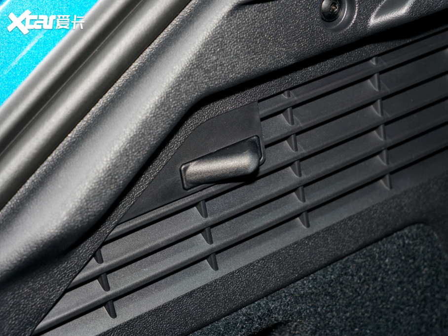 2022WA3 Sportback 35 TFSI r