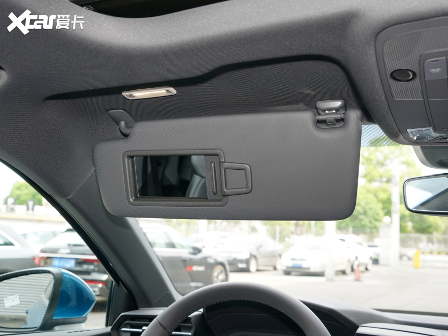 2022WA3 Sportback 35 TFSI r