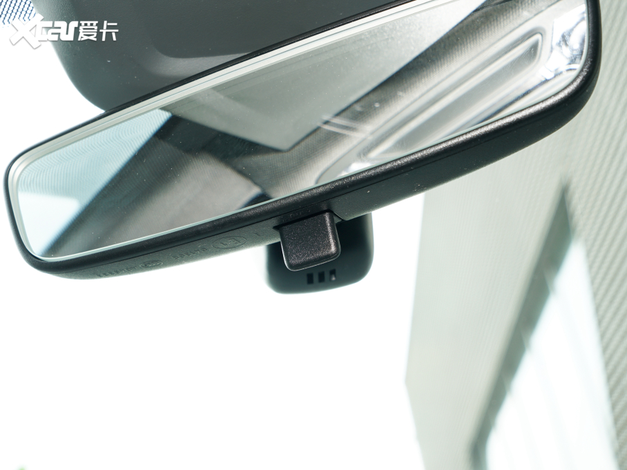 2022WA3 Sportback 35 TFSI r