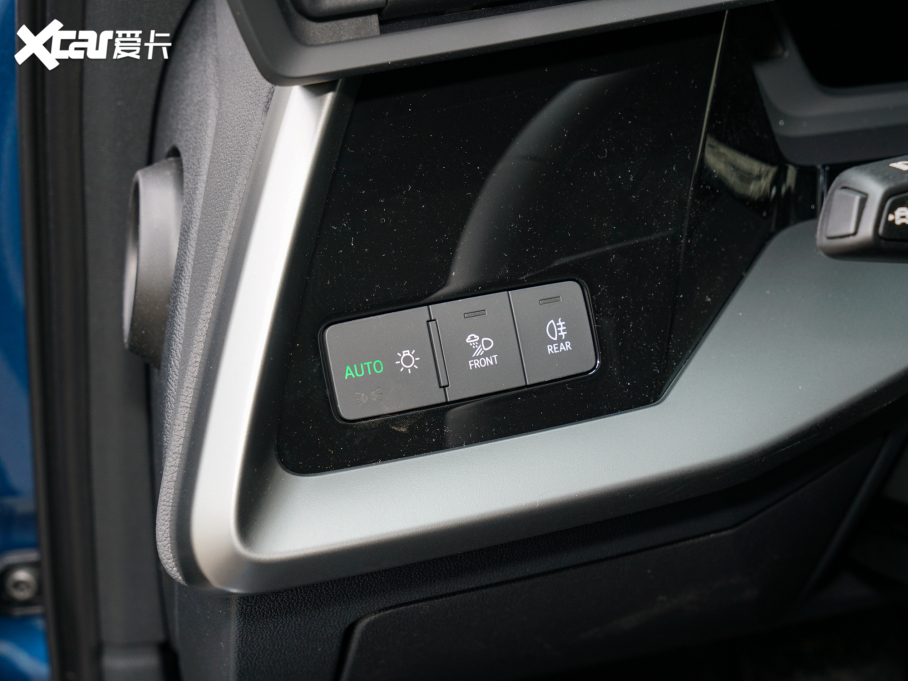 2022WA3 Sportback 35 TFSI r