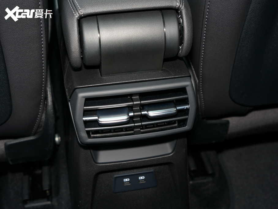 2022WA3 Sportback 35 TFSI r