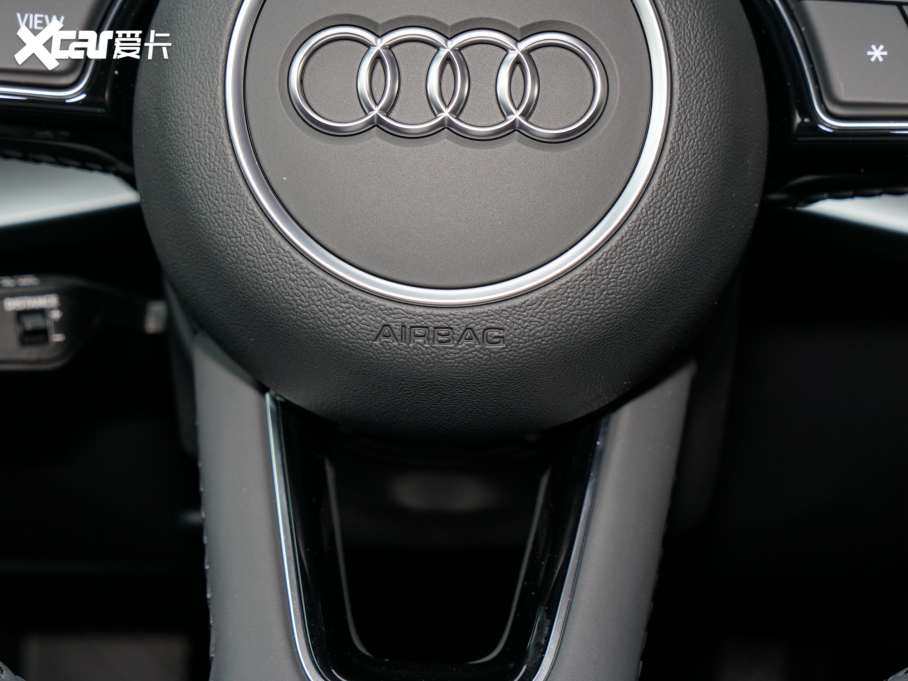 2022WA3 Sportback 35 TFSI r