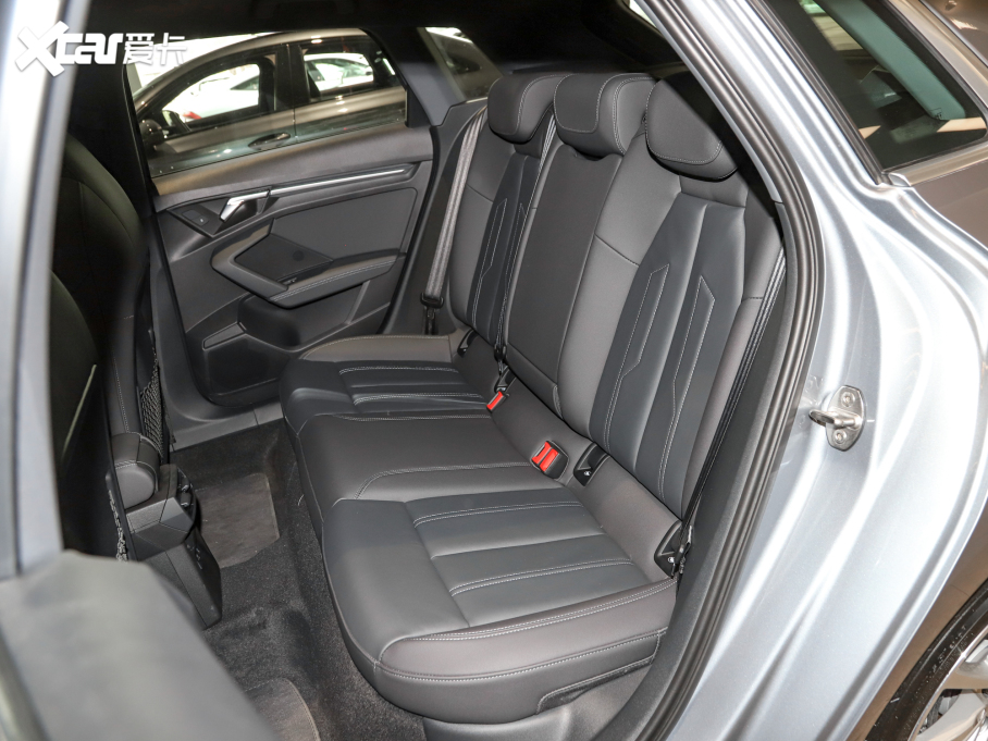 2022WA3 Sportback 35 TFSI A