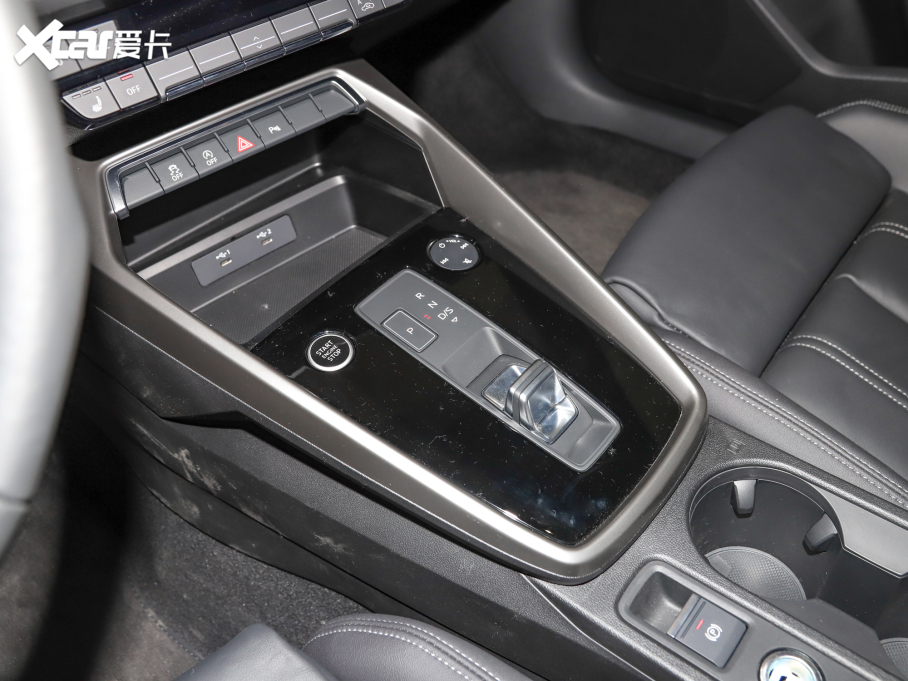 2022?yun)WA3 Sportback 35 TFSI A